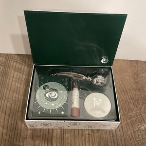 Slytherin make up set. Brand new. Never used.